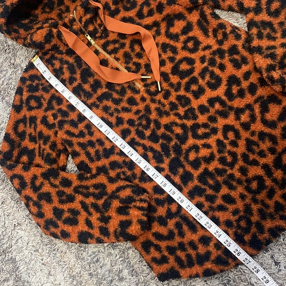 Loft 34 zip pull over hoodie, long sleeve, animal print Sherpa teddy si… - Picture 4 of 9